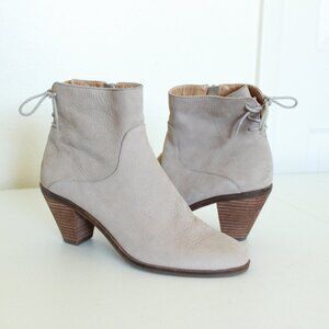 Lucky Brand taupe beige leather ankle boots size 8.5